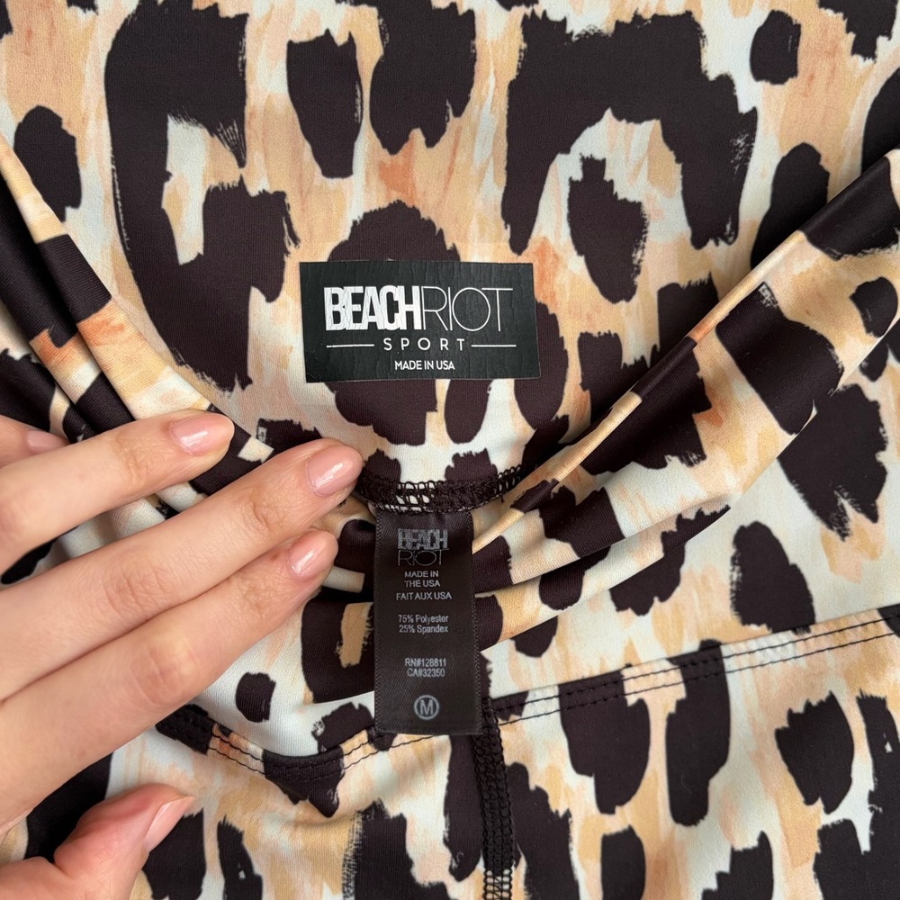 Beach Riot Piper Watercolor Leopard Print Leggings - Picture 6 of 7